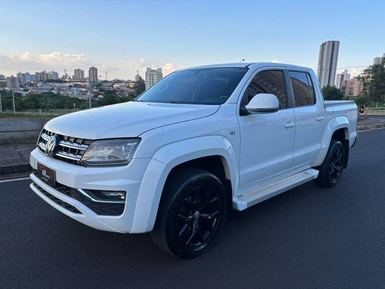 VOLKSWAGEN AMAROK 2.0 HIGHLINE 4X4 CD 16V TURBO INTERCOOLER DIESEL 4P AUTOMÁTICO VOLKSWAGEN AMAROK 2.0 HIGHLINE 4X4 CD 16V TURBO INTERCOOLER DIESEL 4P AUTOMÁTICO